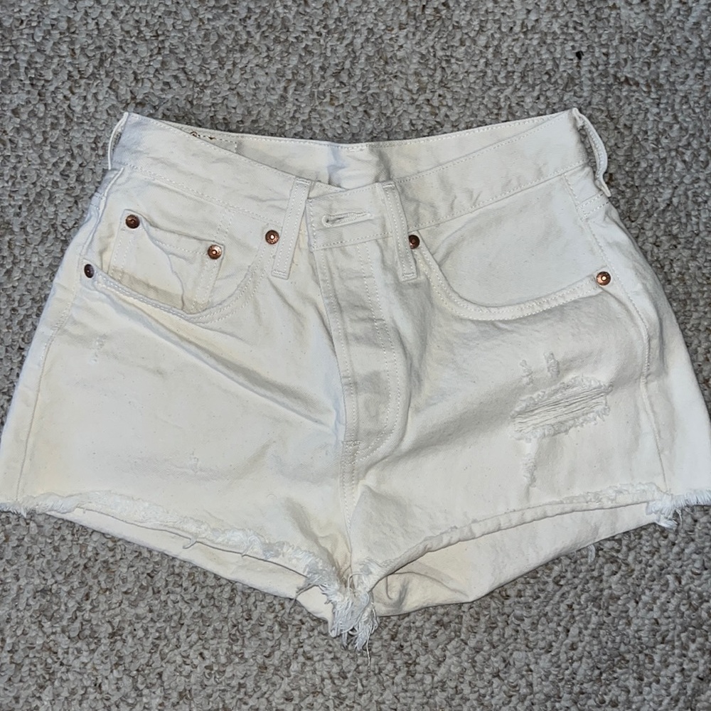 Womens levi shorts